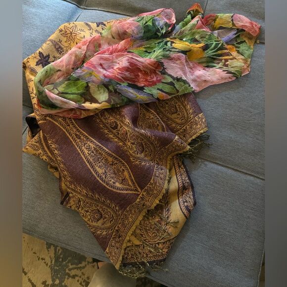 2 Scarves Floral Chiffon & Oversized Fringed Challis Wrap in Purple & Brown. - Picture 2 of 4
